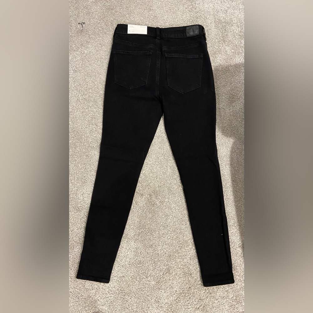 NWT American Eagle Black Jeans Size 8 - Picture 2 of 3